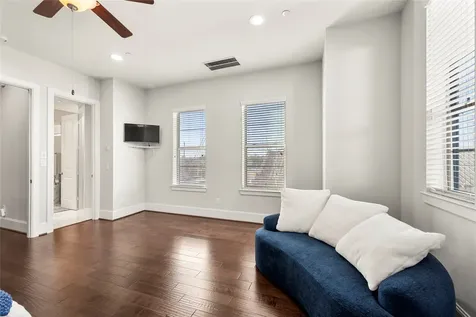 411 T C Jester Boulevard Houston TX 77007
