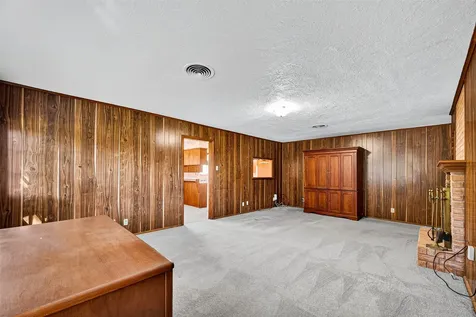 5223 Wigton Drive Houston TX 77096
