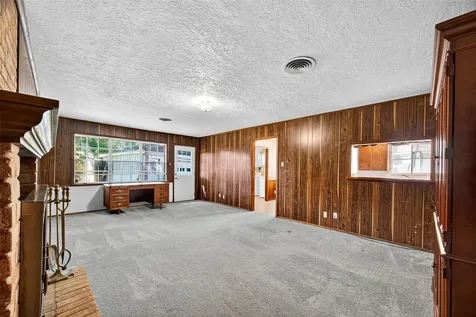 5223 Wigton Drive Houston TX 77096
