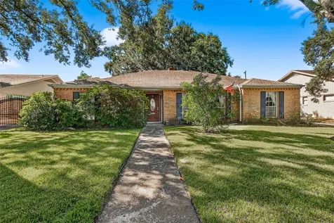 5223 Wigton Drive Houston TX 77096