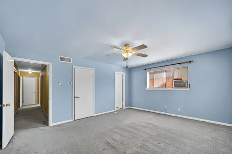 5223 Wigton Drive Houston TX 77096