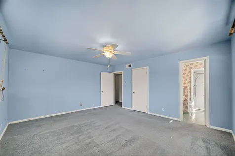 5223 Wigton Drive Houston TX 77096