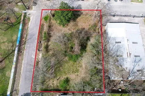 202 Burbank Street Houston TX 77076