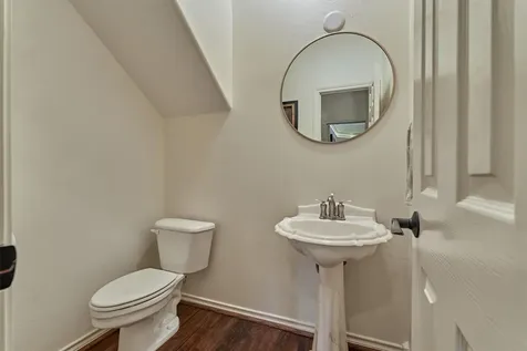 147 Sunnyvale W Montgomery TX 77356