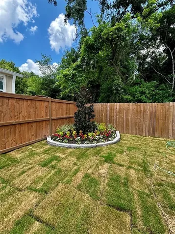 401 N 11th Street West Columbia TX 77486