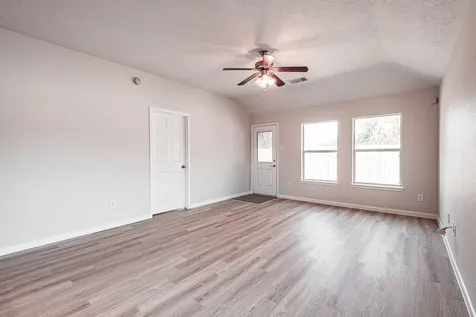 6227 Lovage Avenue Crosby TX 77532