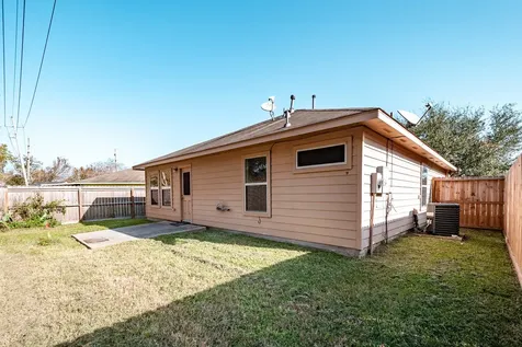 6227 Lovage Avenue Crosby TX 77532