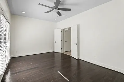 715 Hartman Street Houston TX 77007