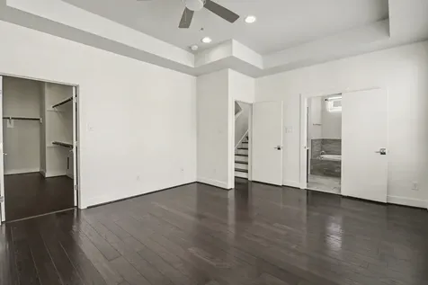 715 Hartman Street Houston TX 77007