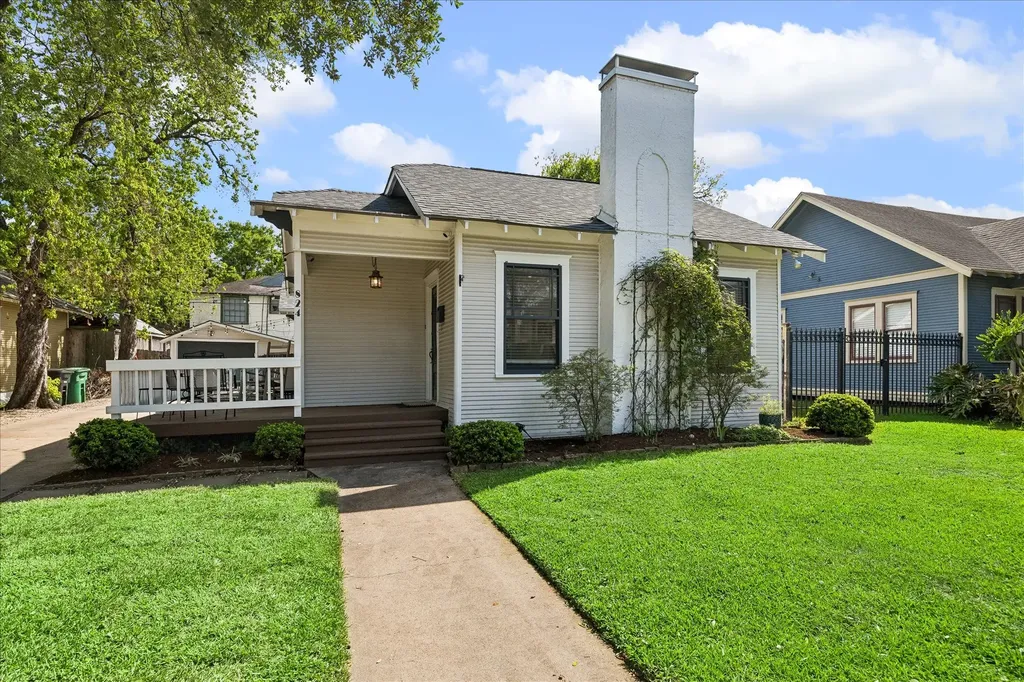824 W Melwood Street Houston TX 77009