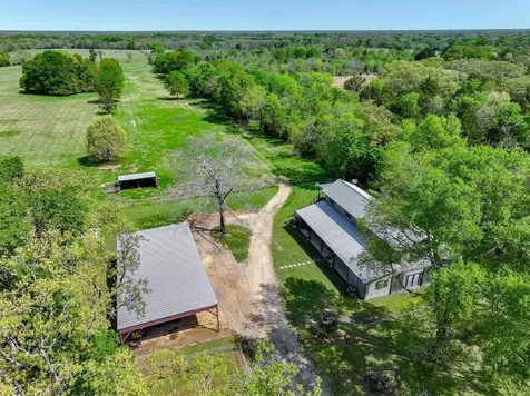 902 Vz County Road 3710 Edgewood TX 75117