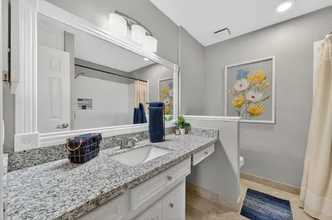 1602 S Hearthside Drive Richmond TX 77406