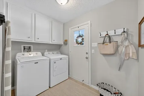 1602 S Hearthside Drive Richmond TX 77406