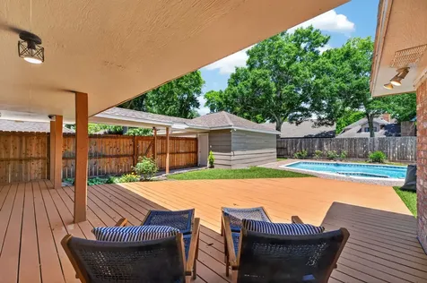 1602 S Hearthside Drive Richmond TX 77406
