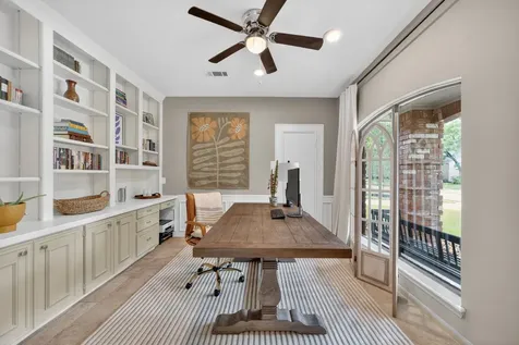1602 S Hearthside Drive Richmond TX 77406