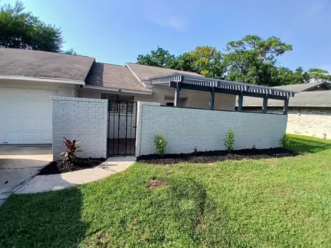 3302 Tompkins Drive Baytown TX 77521