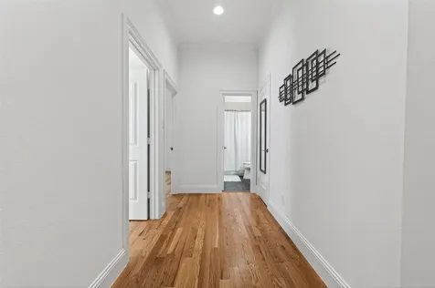 2207 Silverbonnet Street Houston TX 77055