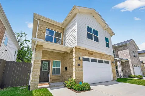 2207 Silverbonnet Street Houston TX 77055