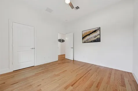 2207 Silverbonnet Street Houston TX 77055