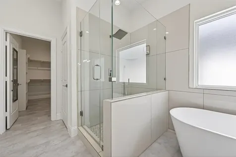 2207 Silverbonnet Street Houston TX 77055