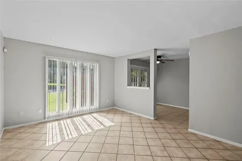 2202 16th Avenue N Avenue N 4 Texas City TX 77590