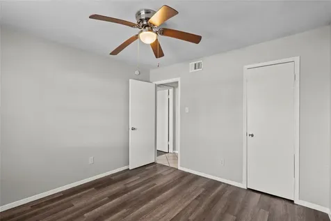 2202 16th Avenue N Avenue N 4 Texas City TX 77590