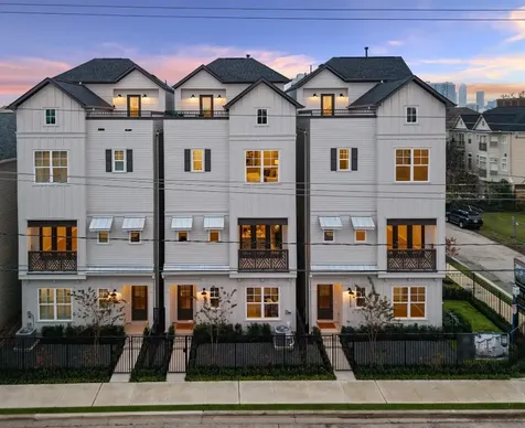 4030 Blossom Street Houston TX 77007