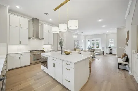 4030 Blossom Street Houston TX 77007