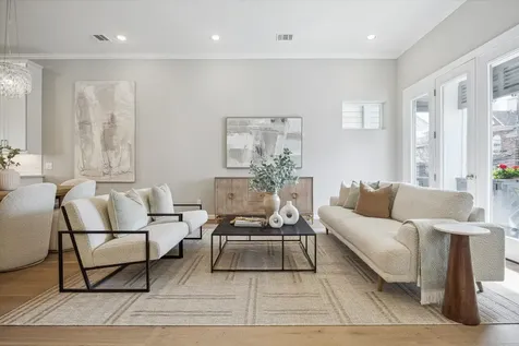 4030 Blossom Street Houston TX 77007