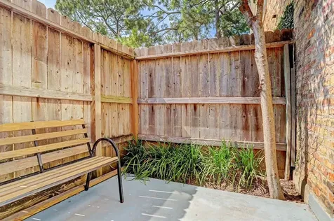 4040 San Felipe Street 109 Houston TX 77027