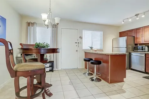 4040 San Felipe Street 109 Houston TX 77027