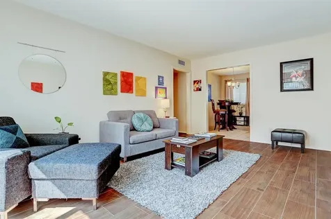4040 San Felipe Street 109 Houston TX 77027