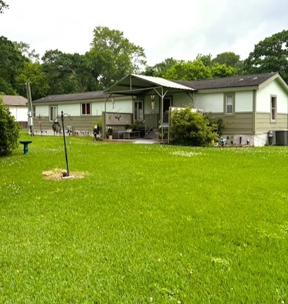 119 County Road 4534 Dayton TX 77535