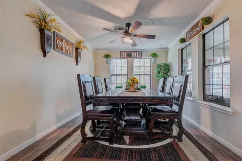 511 Chateau Woods Parkway Drive Conroe TX 77385