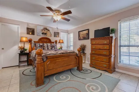 511 Chateau Woods Parkway Drive Conroe TX 77385