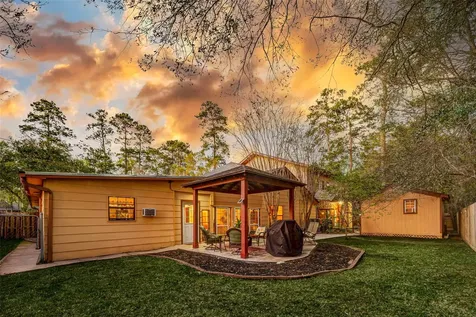 511 Chateau Woods Parkway Drive Conroe TX 77385