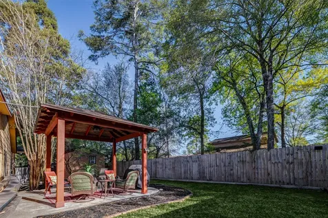 511 Chateau Woods Parkway Drive Conroe TX 77385