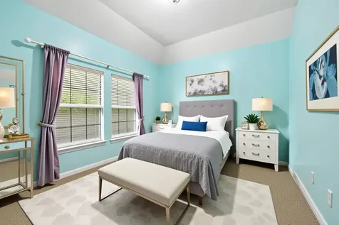 911 Vaulted Oak Street Houston TX 77008