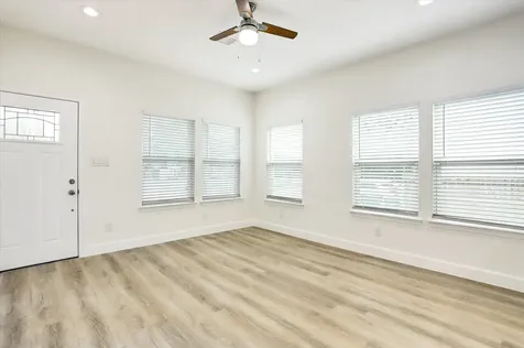 3515 Delhi Street Houston TX 77022
