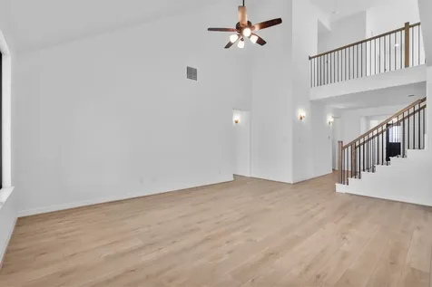 14803 Mission Avenue Mont Belvieu TX 77523