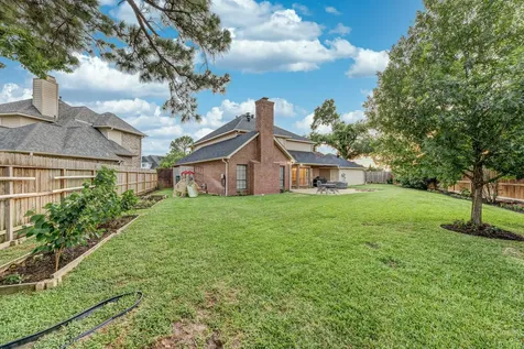 14102 N Suddley Castle Street Houston TX 77095