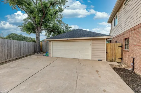 14102 N Suddley Castle Street Houston TX 77095
