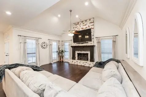 14102 N Suddley Castle Street Houston TX 77095
