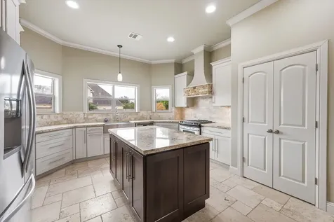 4218 Egremont Court College Station TX 77845