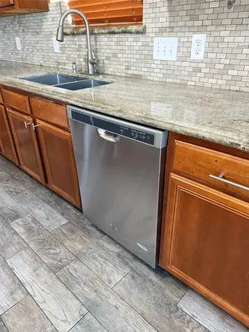 7222 Liberty Ridge Lane Houston TX 77049