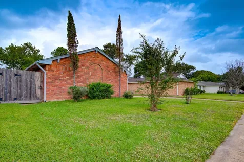 10007 Rustic Gate Road La Porte TX 77571