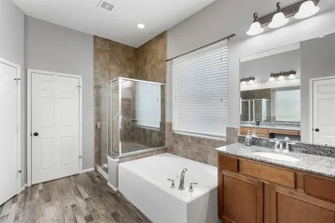 2902 Red Maple Drive Katy TX 77494