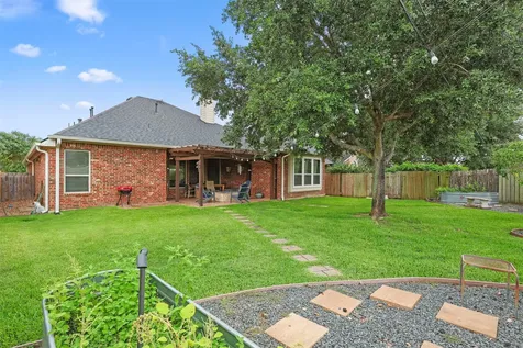 2902 Red Maple Drive Katy TX 77494
