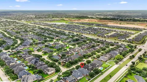 2902 Red Maple Drive Katy TX 77494