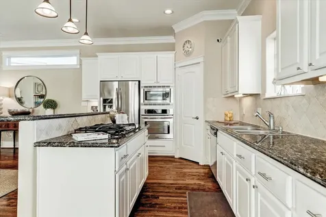 2546 Bevis Street Houston TX 77008